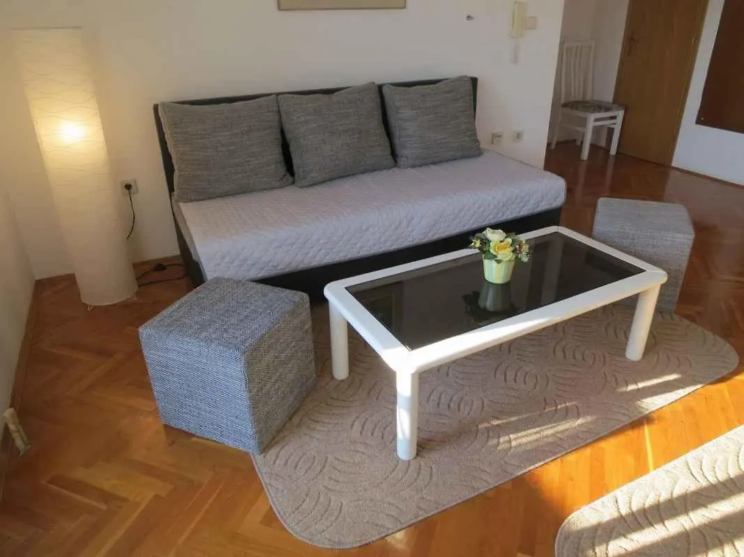 Apartments In Malinska/Insel Krk 14439 Chorvatsko